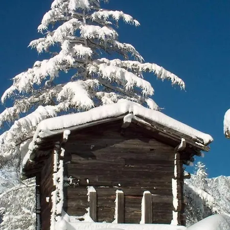Apartament Alpenroesli By Interhome